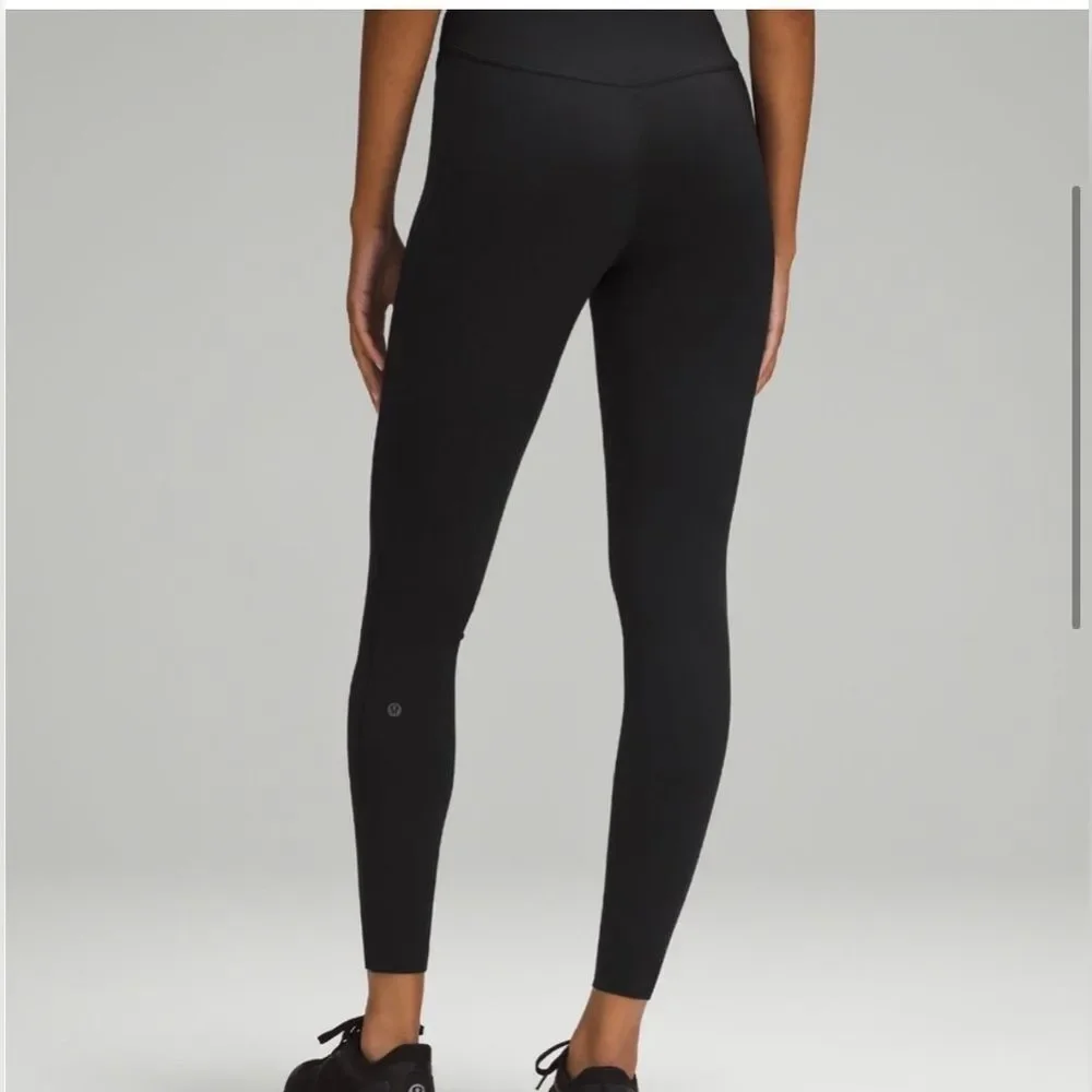 Lululemon Base Pace High-Rise Tight 28